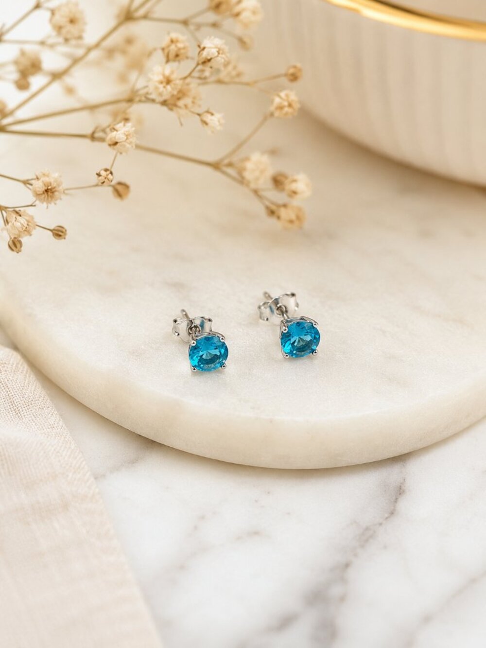 925 Sterling Silver Blue Stud Earrings Dainty Round Solitaire 6mm